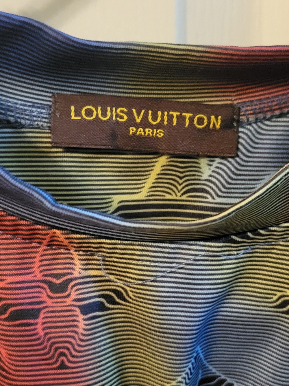 Louis V Multicolor Gradient Wave Tee in Blue, Green, Red, Black